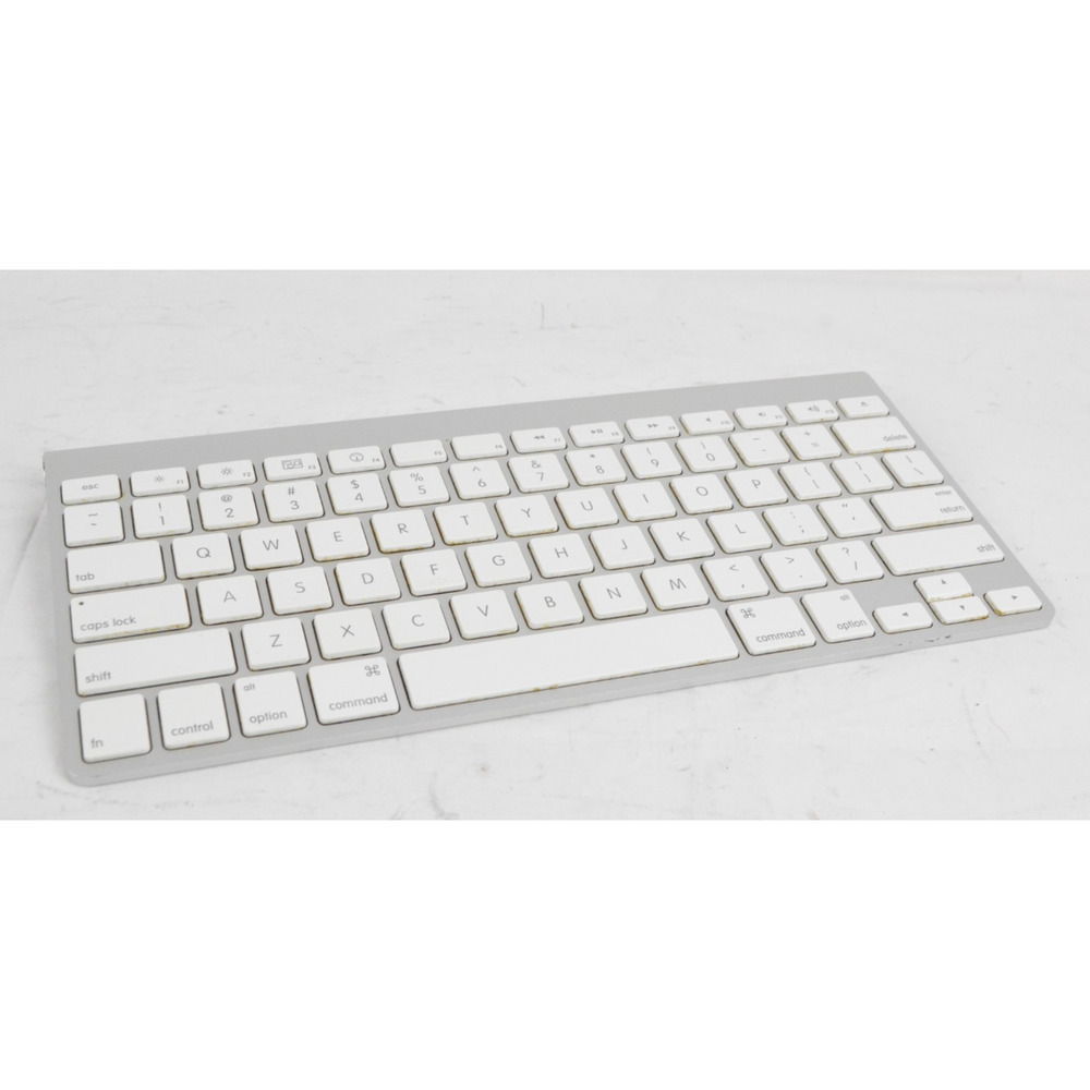 Apple A1314 Magic Keyboard Bluetooth Wireless Aluminum White